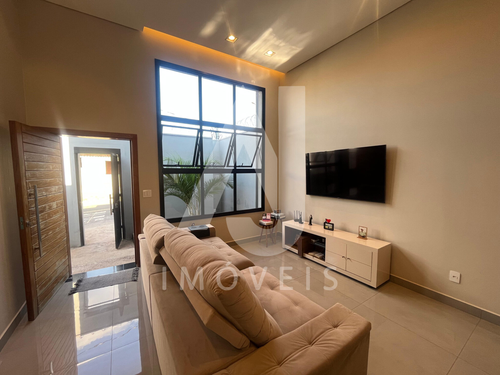 347. Casa no Tropical (2)